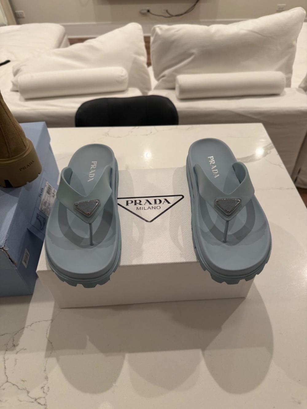 Prada Rubber thong sandals - Picture 2 of 7